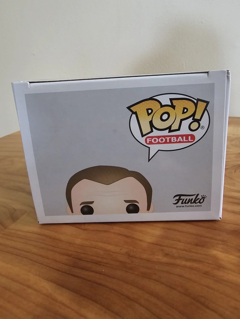 Funko Pop! Football Packers #16 Bart Starr Vinyl Figure - Green & Gold - Picture 6 of 7